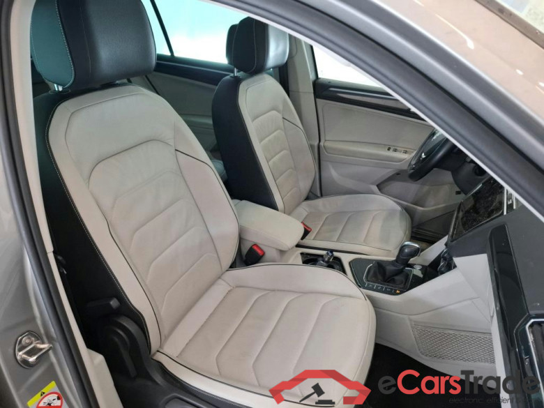 VOLKSWAGEN Tiguan / 2016 / 5P / SUV 1.5 TSI 150 EVO DSG7 Carat Exclusive #6