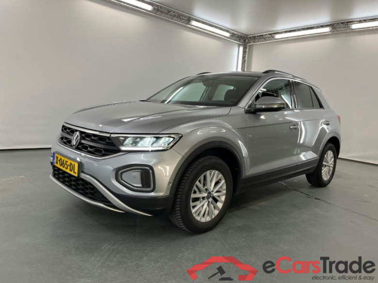 VOLKSWAGEN T-Roc 1.0 TSI Life #1