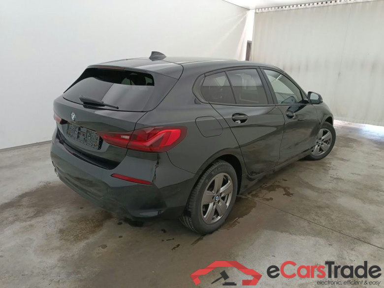 BMW 1 Reeks Hatch 118iA (100 kW) 5d #2