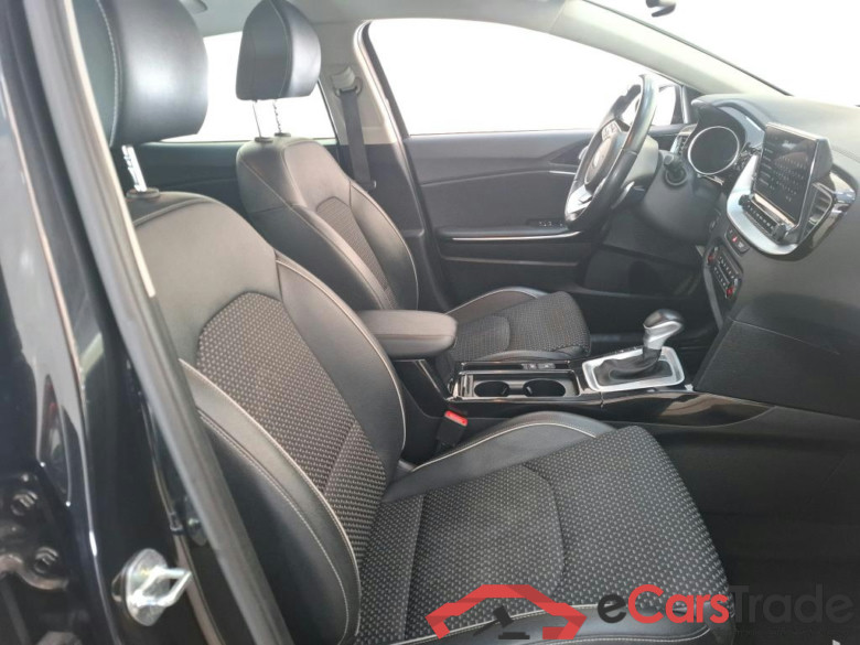 KIA XCeed / 2019 / 5P / Crossover 1.6 GDI ISG ISG PHEV ACTIVE BUS DCT6 #6