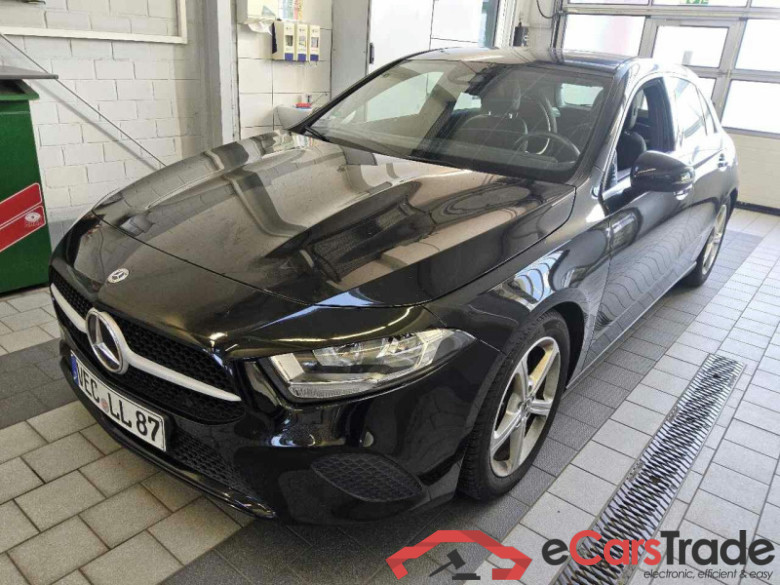 Mercedes-Benz A (BM 177)(03.2018->) DE - LimS5 A 180 EU6d, (Facelift) 2022 - 2024 #1
