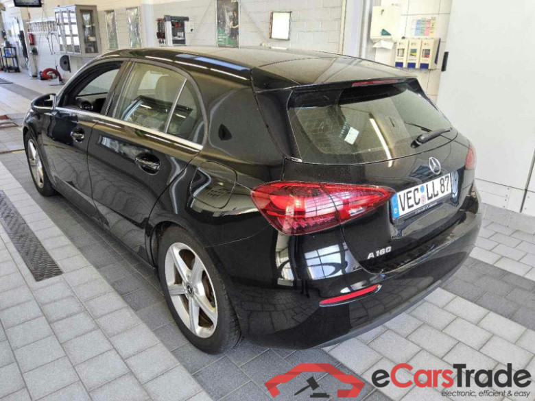 Mercedes-Benz A (BM 177)(03.2018->) DE - LimS5 A 180 EU6d, (Facelift) 2022 - 2024 #4