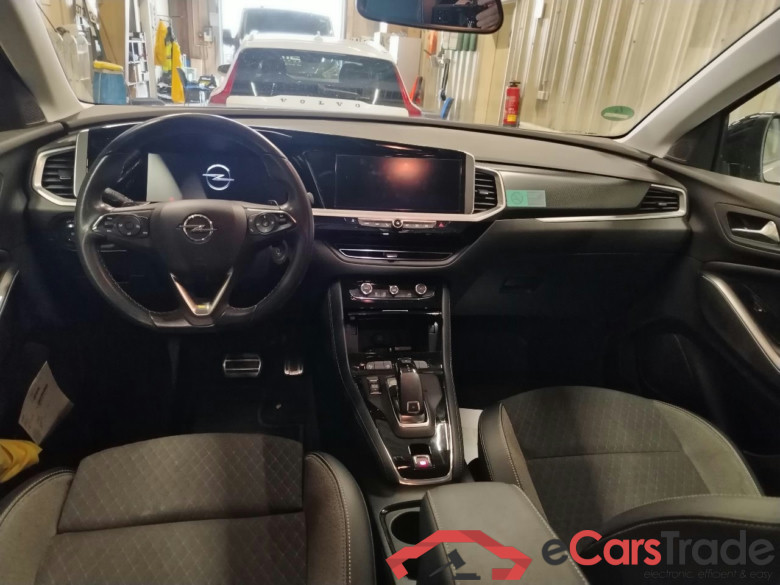 Grandland X GS Line 1.5 96KW AT8 E6d #3
