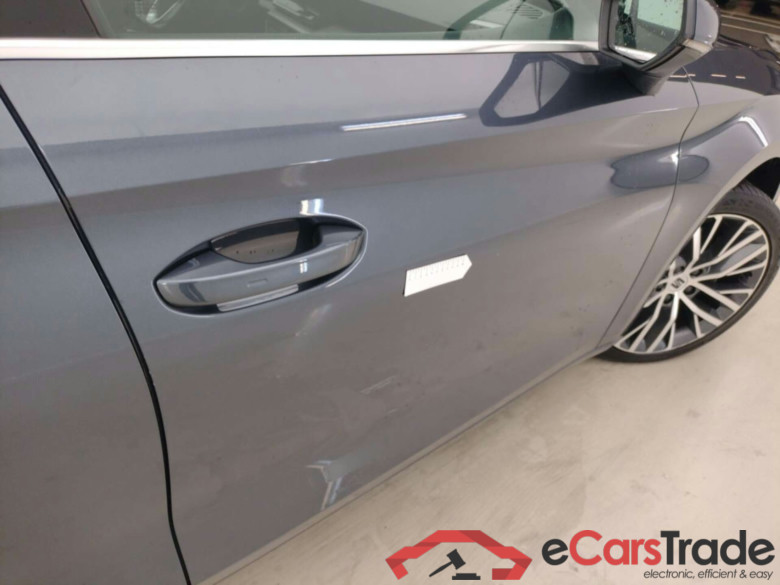 SEAT LEON 1.4 TSI EHY. X-PERIENCE DSG #6