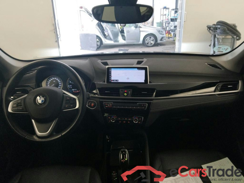 BMW X1 / 2019 / 5P / todoterreno sDrive18d #3