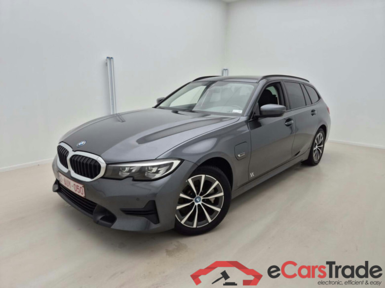 BMW 3-SERIE TOURING 330E AUT. #1